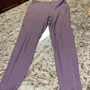 High waisted plum leggings